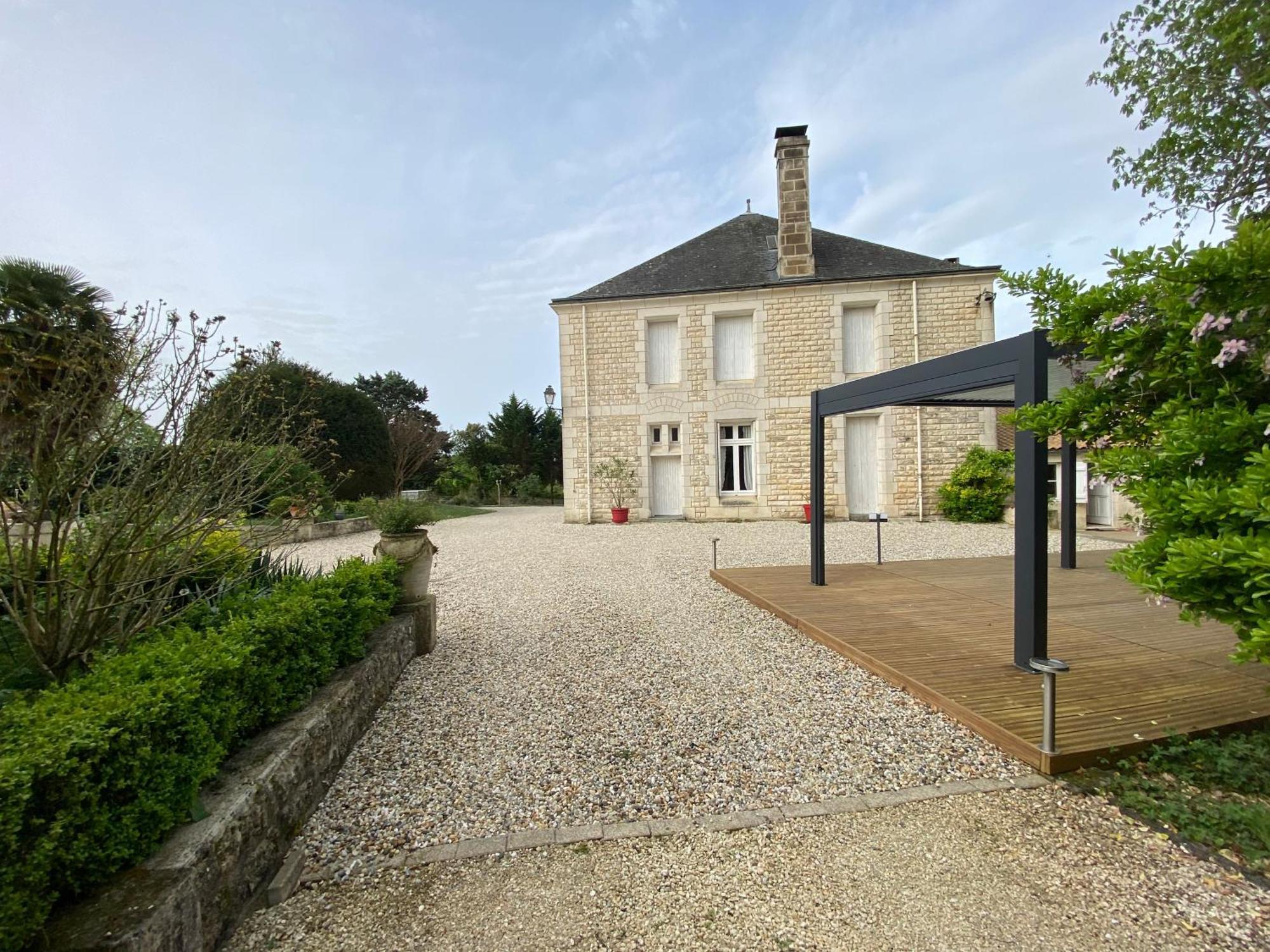 Domaine De La Perthuiserie Saint-Porchaire Esterno foto